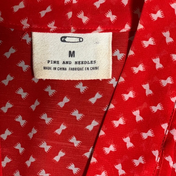 Pins and Needles Bow Blouse Sz Medium - Picture 2 of 3